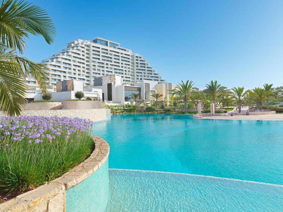 City Of Dreams Mediterranean - Integrated Resort, Casino & Entertainment 레메소스 외부 사진 Hilton Sharm El Sheikh Resort