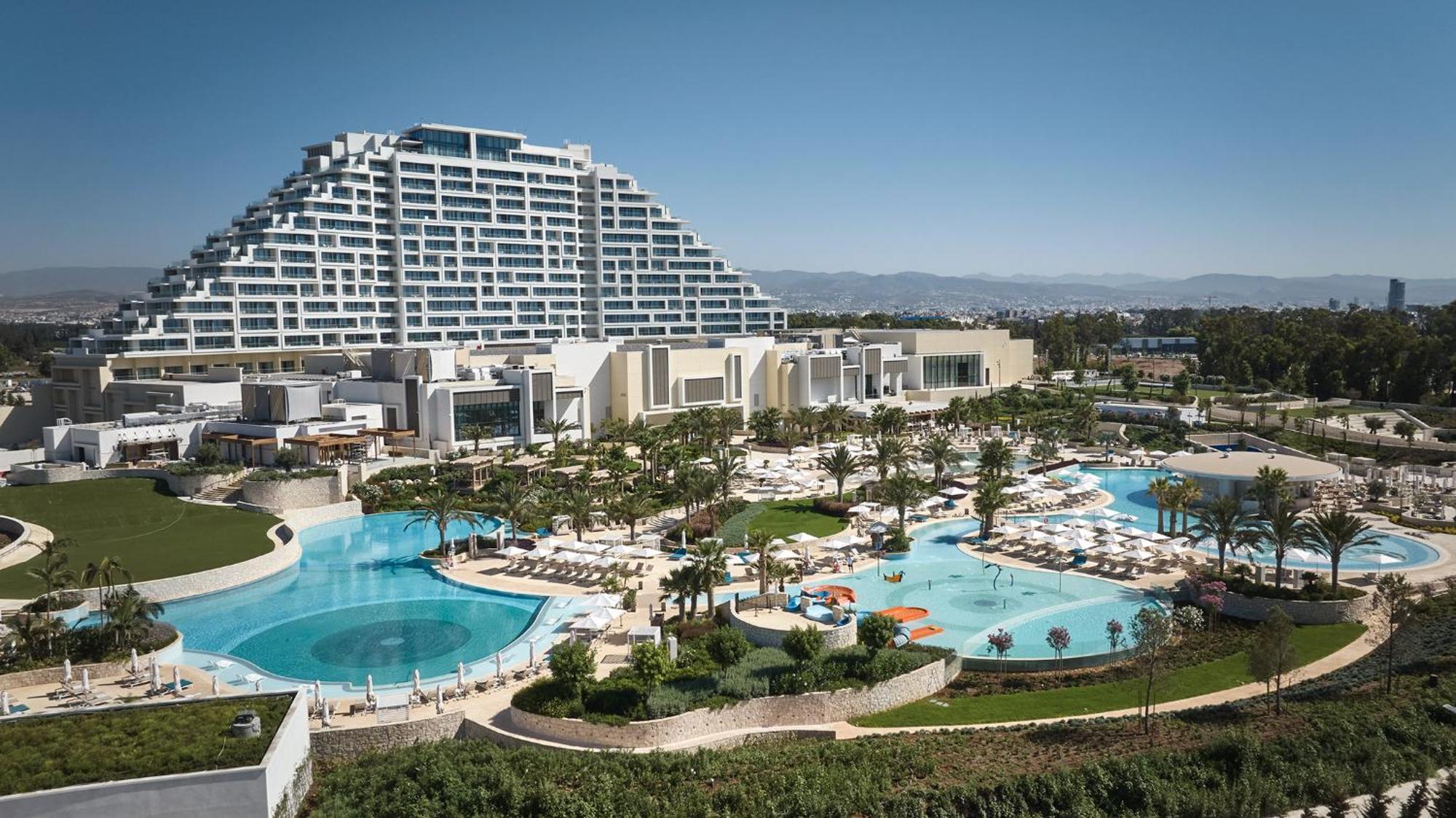 City Of Dreams Mediterranean - Integrated Resort, Casino & Entertainment 레메소스 외부 사진 The Atlantis Resort
