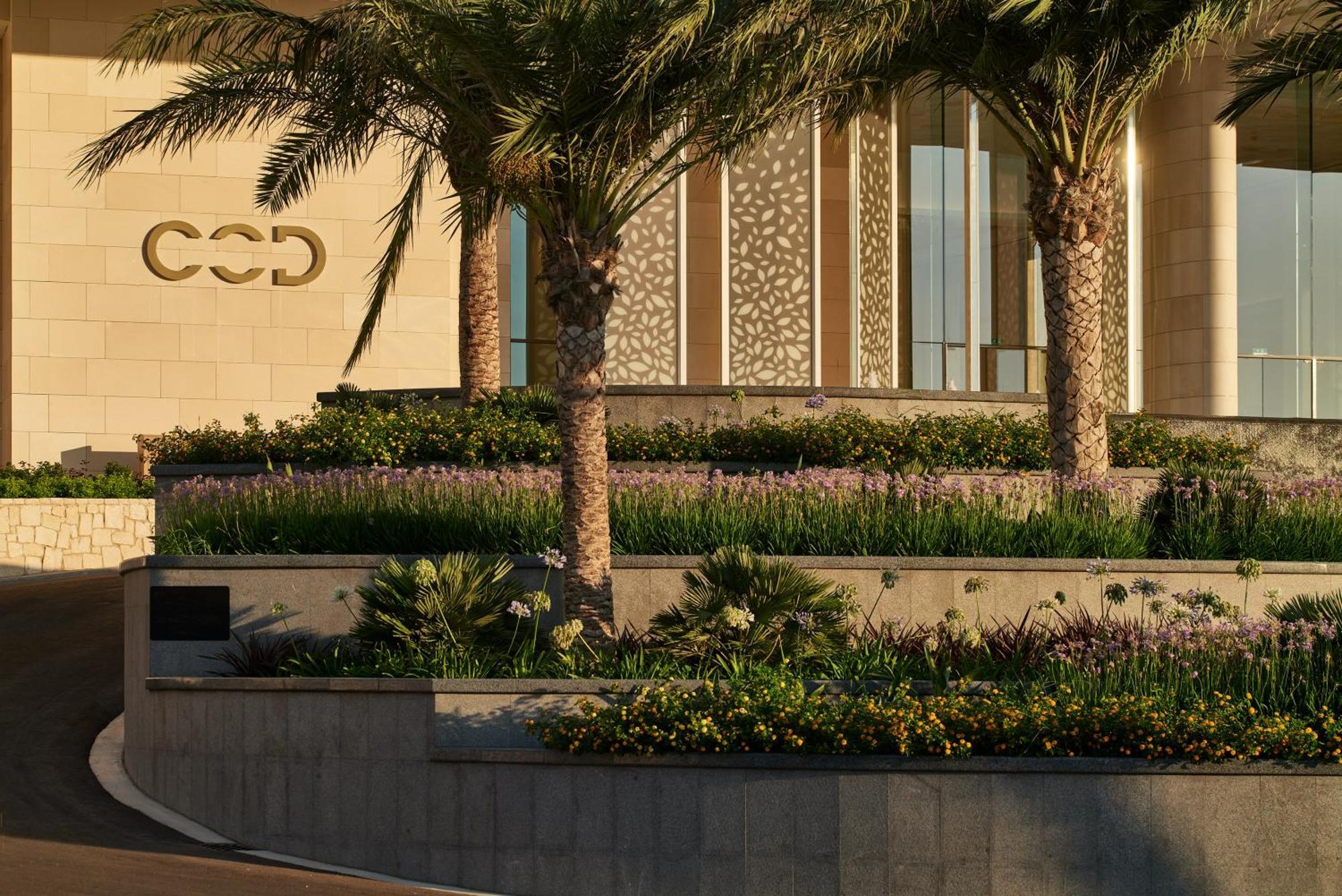 City Of Dreams Mediterranean - Integrated Resort, Casino & Entertainment 레메소스 외부 사진 The entrance of the hotel