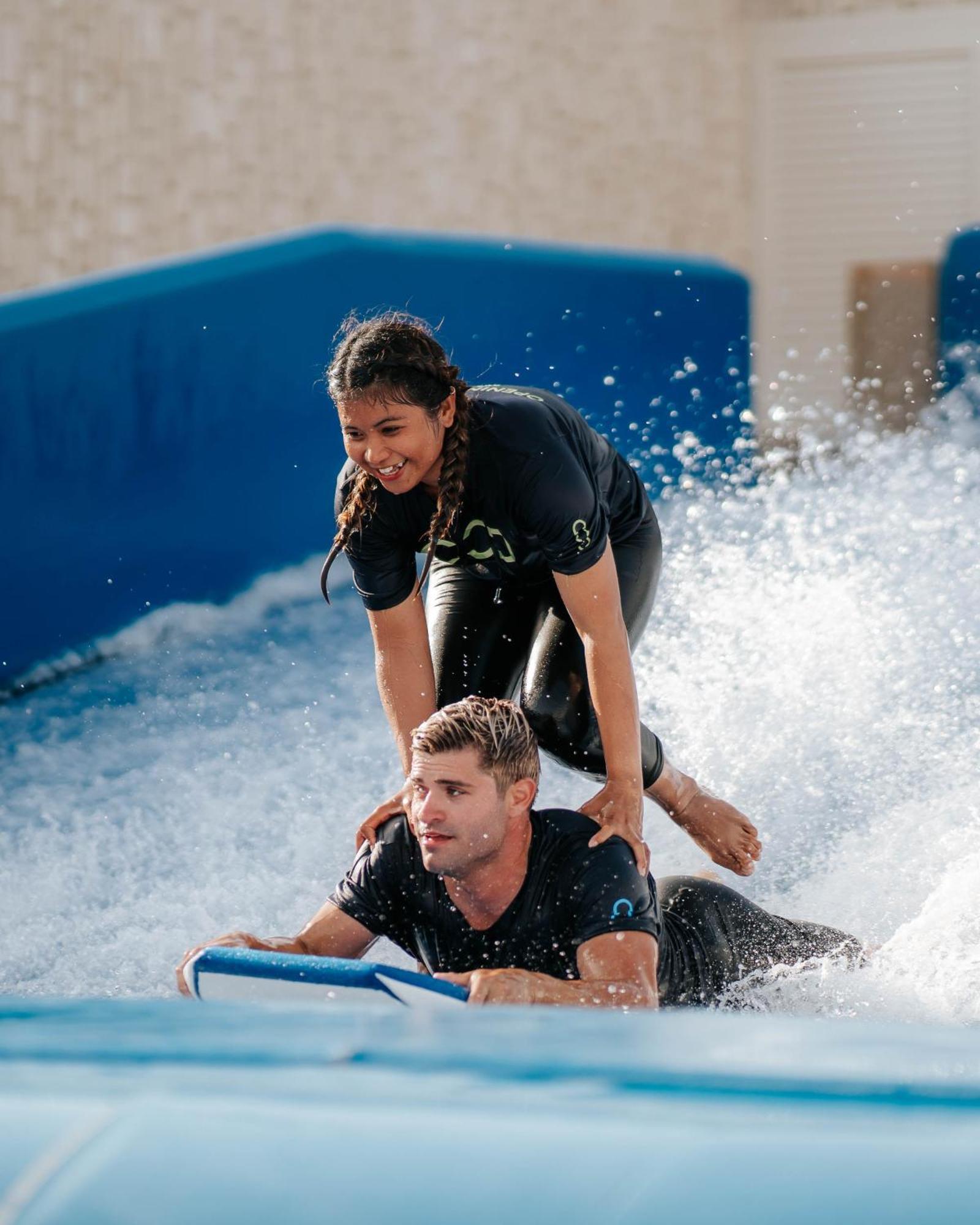 City Of Dreams Mediterranean - Integrated Resort, Casino & Entertainment 레메소스 외부 사진 The Surf School